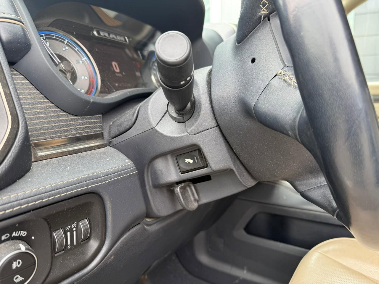 2022 RAM 2500 Limited 4x4 Crew Cab 6'4  Box Photo