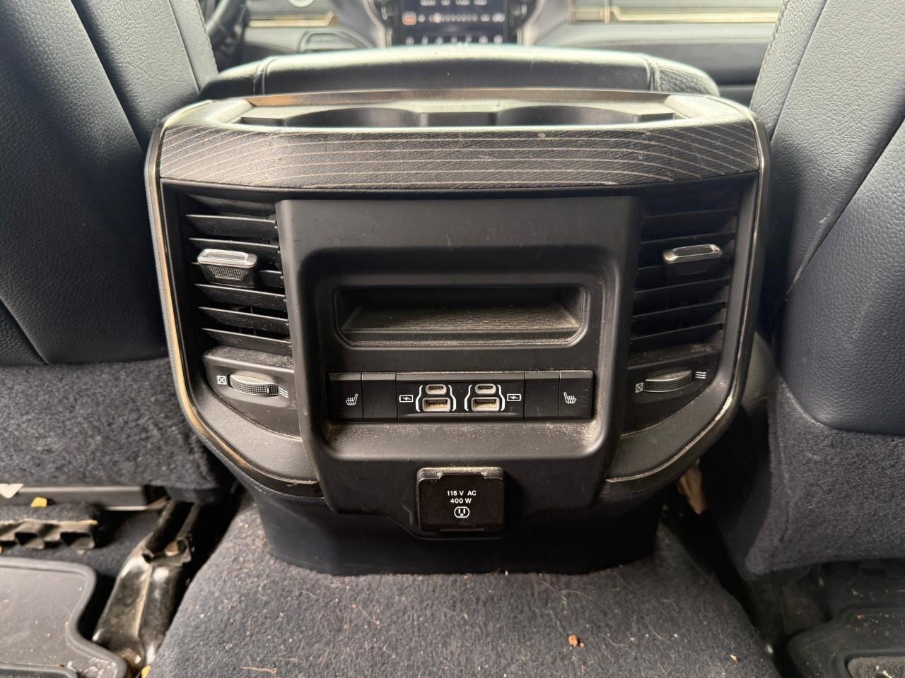 2022 RAM 2500 Limited 4x4 Crew Cab 6'4  Box Photo