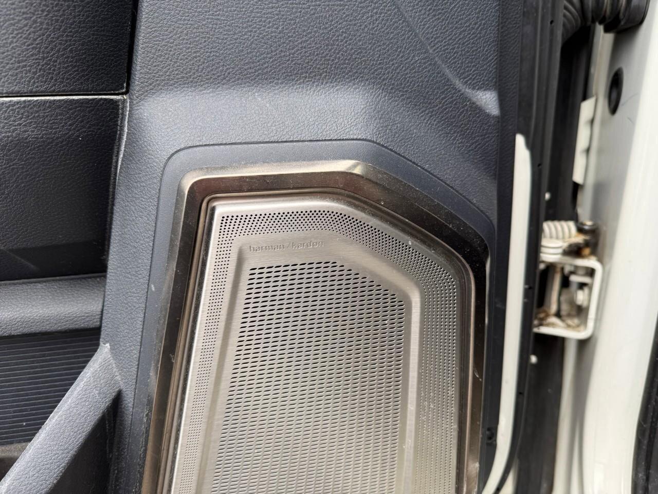 2022 RAM 2500 Limited 4x4 Crew Cab 6'4  Box Photo