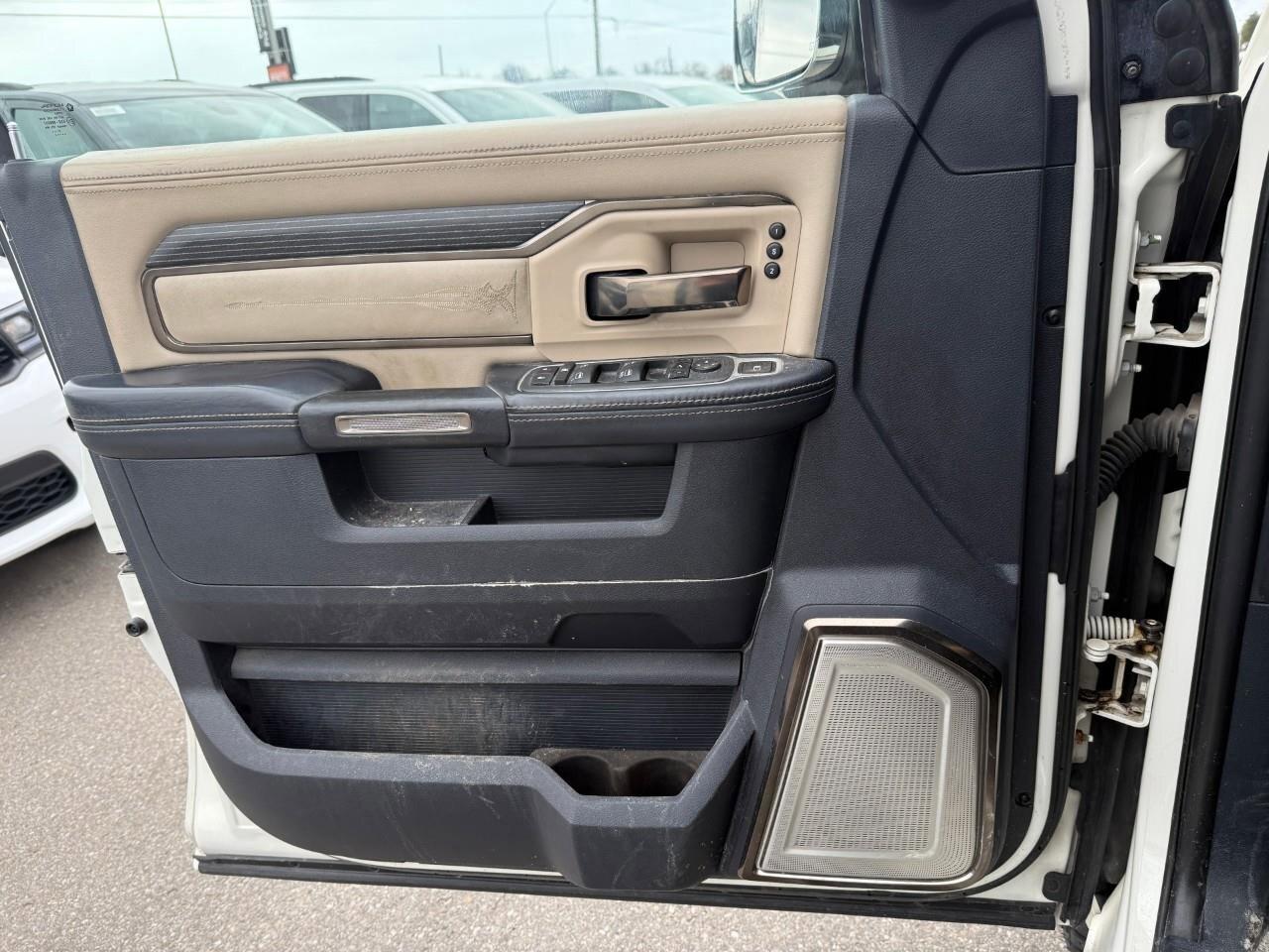 2022 RAM 2500 Limited 4x4 Crew Cab 6'4  Box Photo