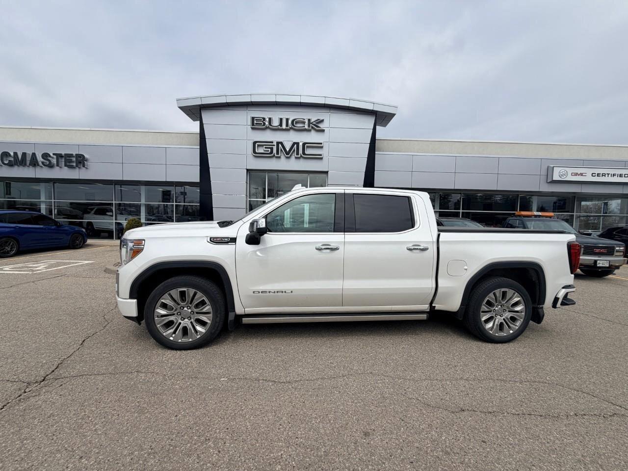 2021 GMC Sierra 1500 DenaliDENALI, 6.2L V8, 4X4, ALLOYS, LEATHER, BOSE, Photo2
