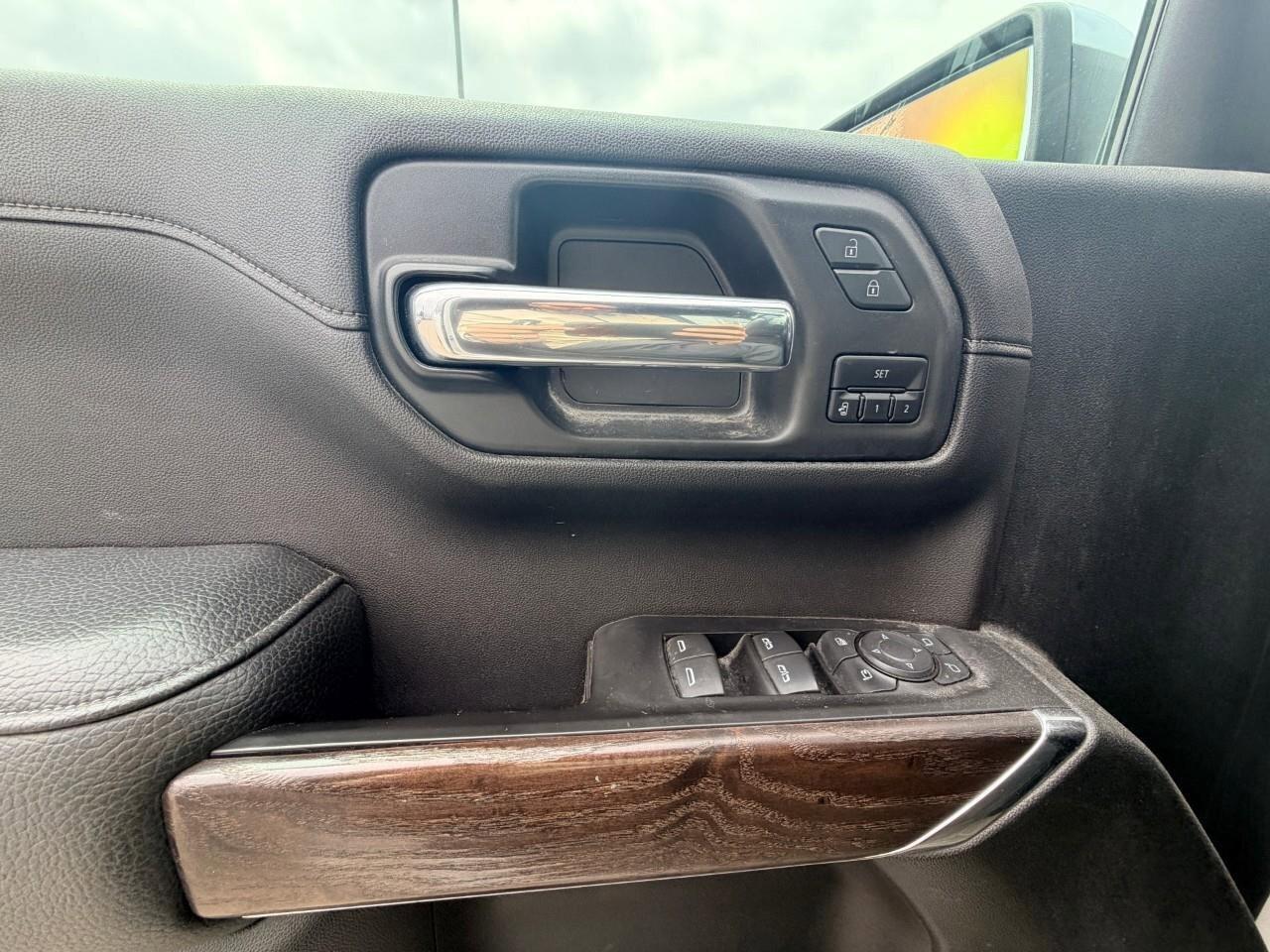 2021 GMC Sierra 1500 DenaliDENALI, 6.2L V8, 4X4, ALLOYS, LEATHER, BOSE, Photo