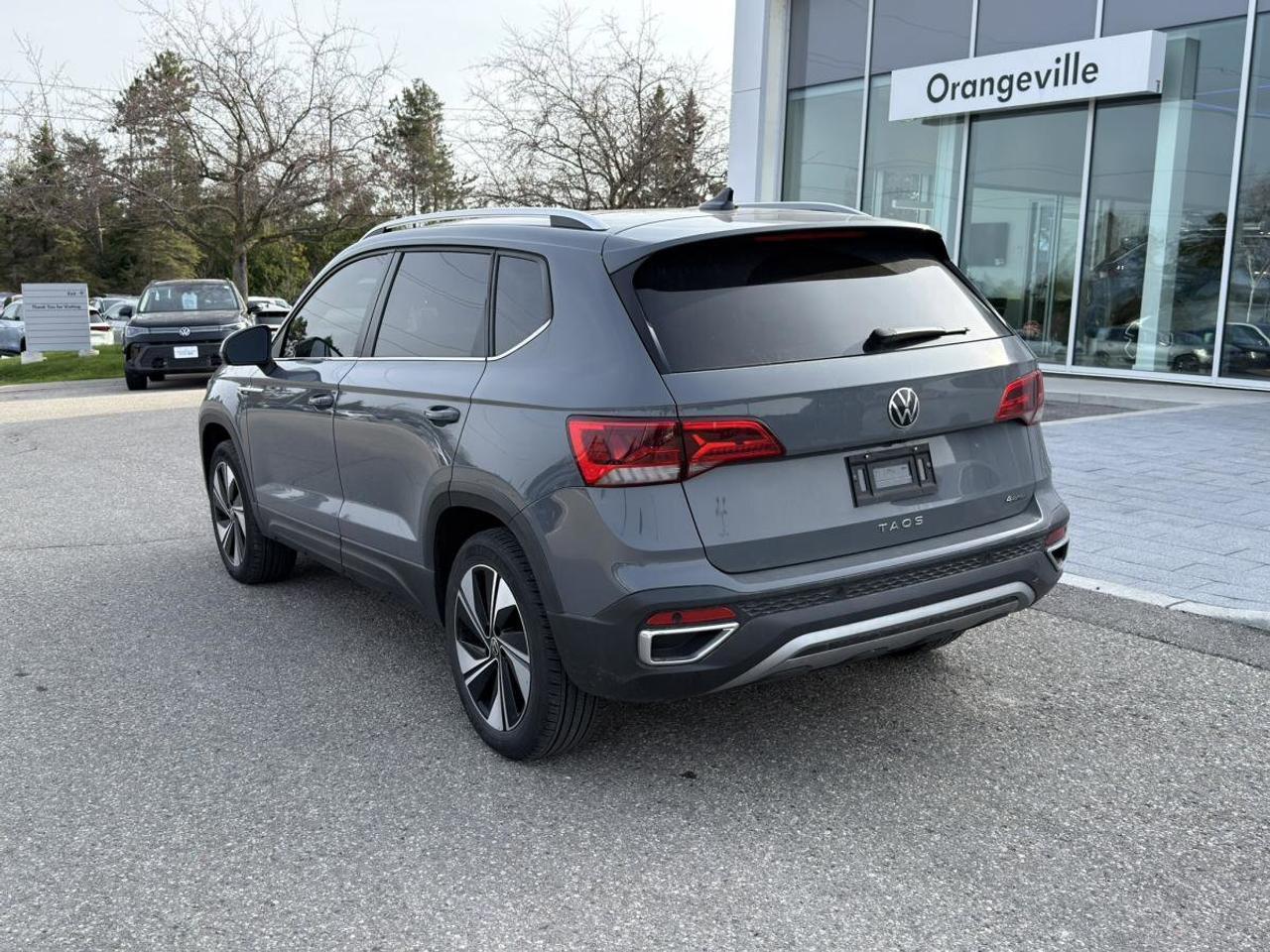 2023 Volkswagen Taos  Photo3