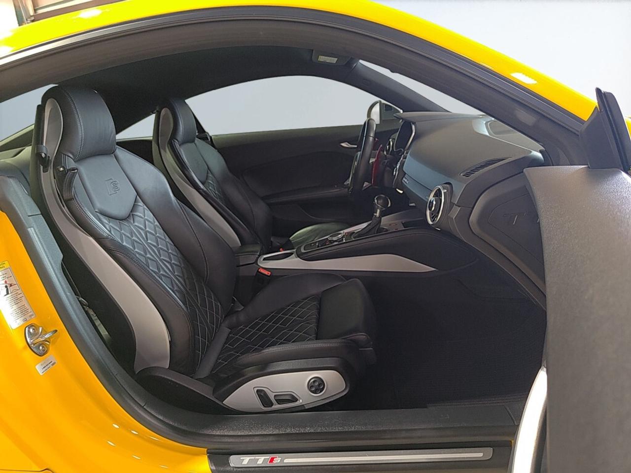 2017 Audi TTS TTS Coupe quattro   Vegas Yellow   Virtual Cockpit Photo