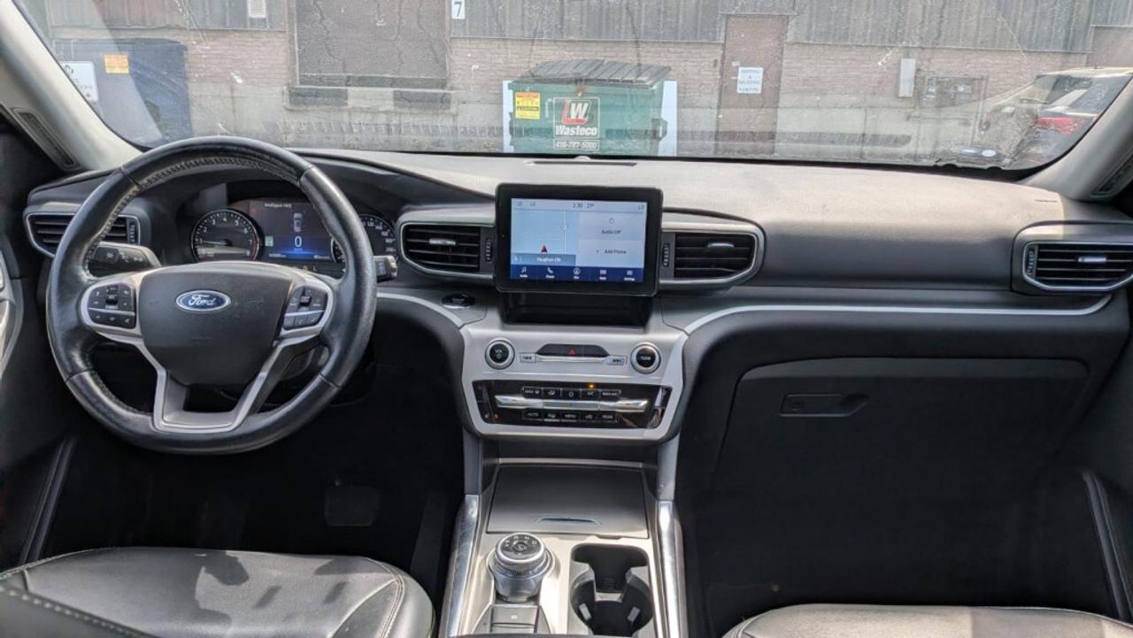 2022 Ford Explorer Sport Appearance w/ Leather   Twin Panel Moonroof Photo