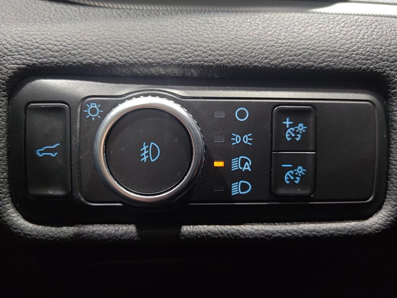 2022 Ford Explorer $7690 Factory Upgrades   Sport Appearance  w/ Leat Photo