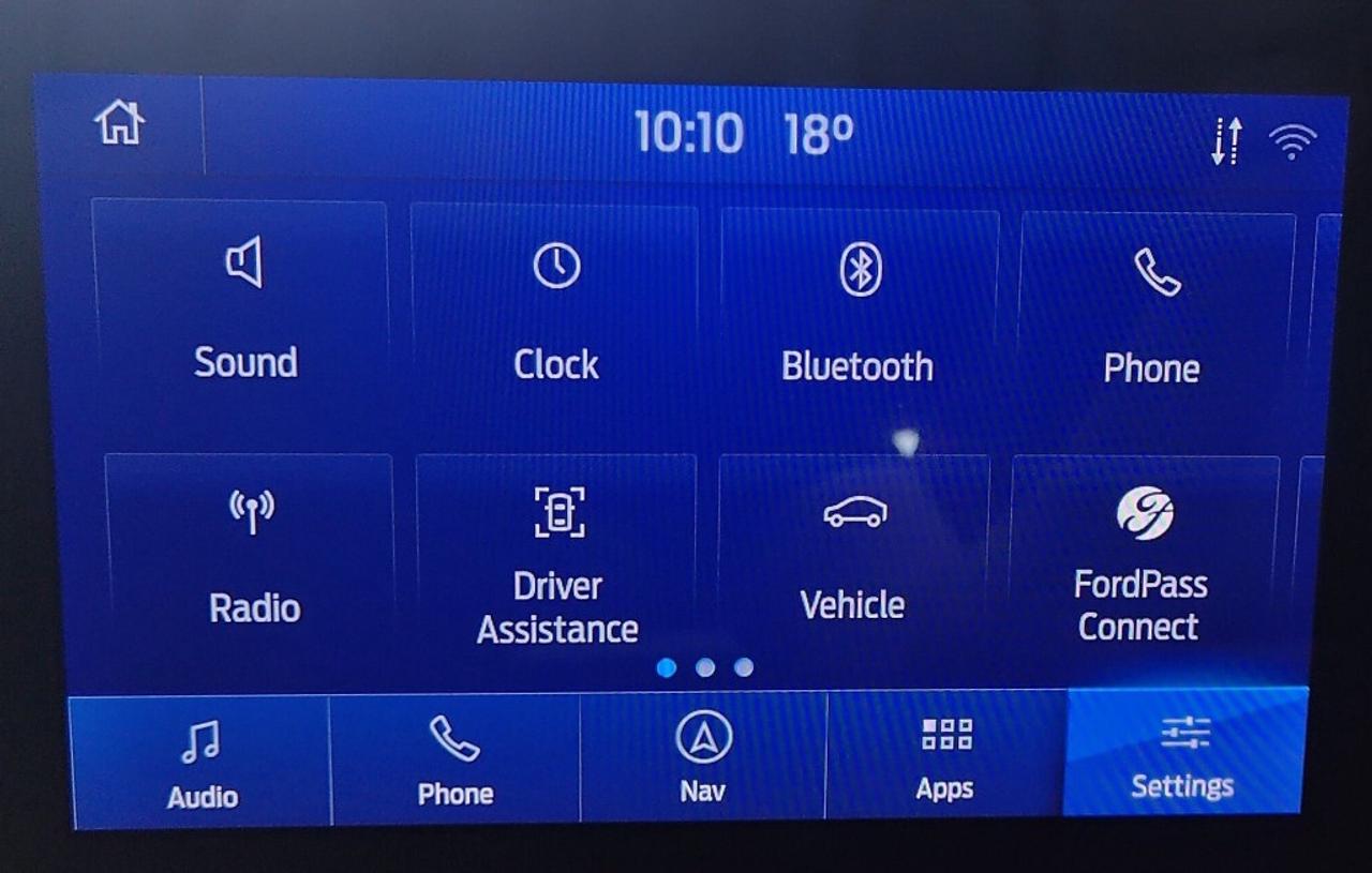 2022 Ford Explorer $7690 Factory Upgrades   Sport Appearance  w/ Leat Photo