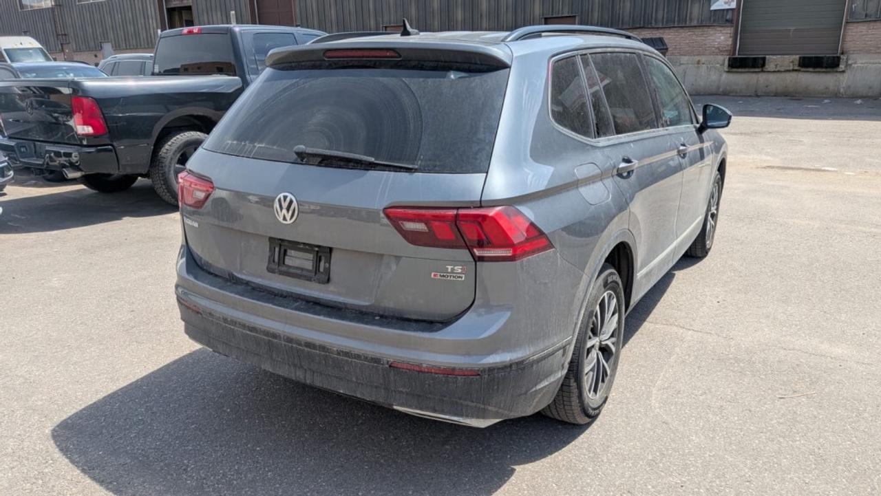 2018 Volkswagen Tiguan 4MOTION 7 Seater/Leather/ Drive Assist/Clean Carfa Photo