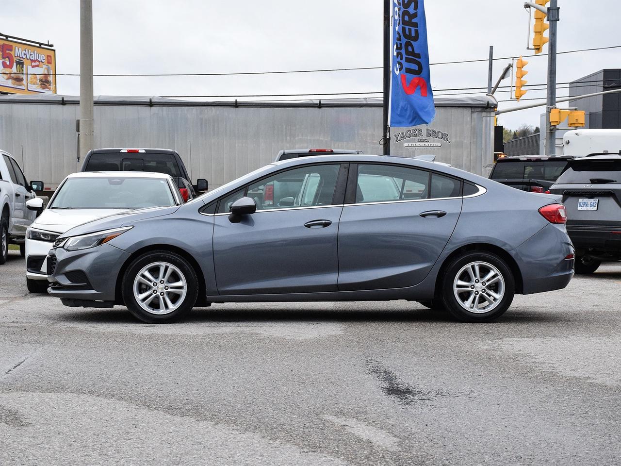 2018 Chevrolet Cruze LT ~Heated Seats ~Bluetooth ~Camera ~Carplay Photo4