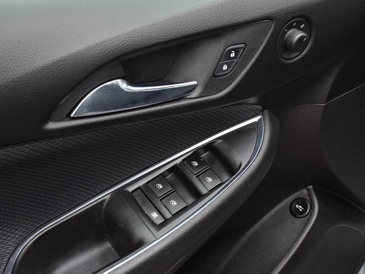 2018 Chevrolet Cruze LT ~Heated Seats ~Bluetooth ~Camera ~Carplay Photo