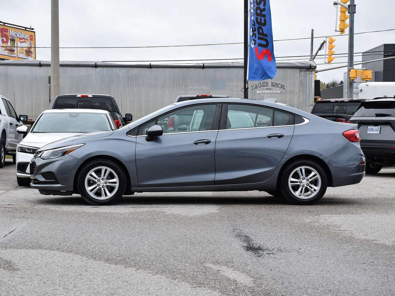 2018 Chevrolet Cruze LT ~Heated Seats ~Bluetooth ~Camera ~Carplay Photo