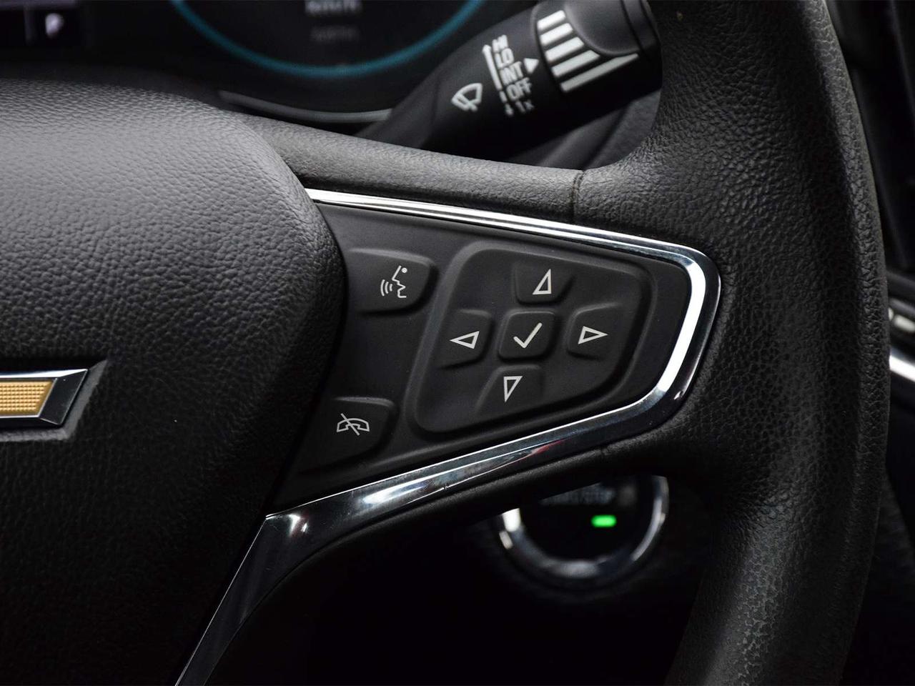 2018 Chevrolet Cruze LT ~Heated Seats ~Bluetooth ~Camera ~Carplay Photo