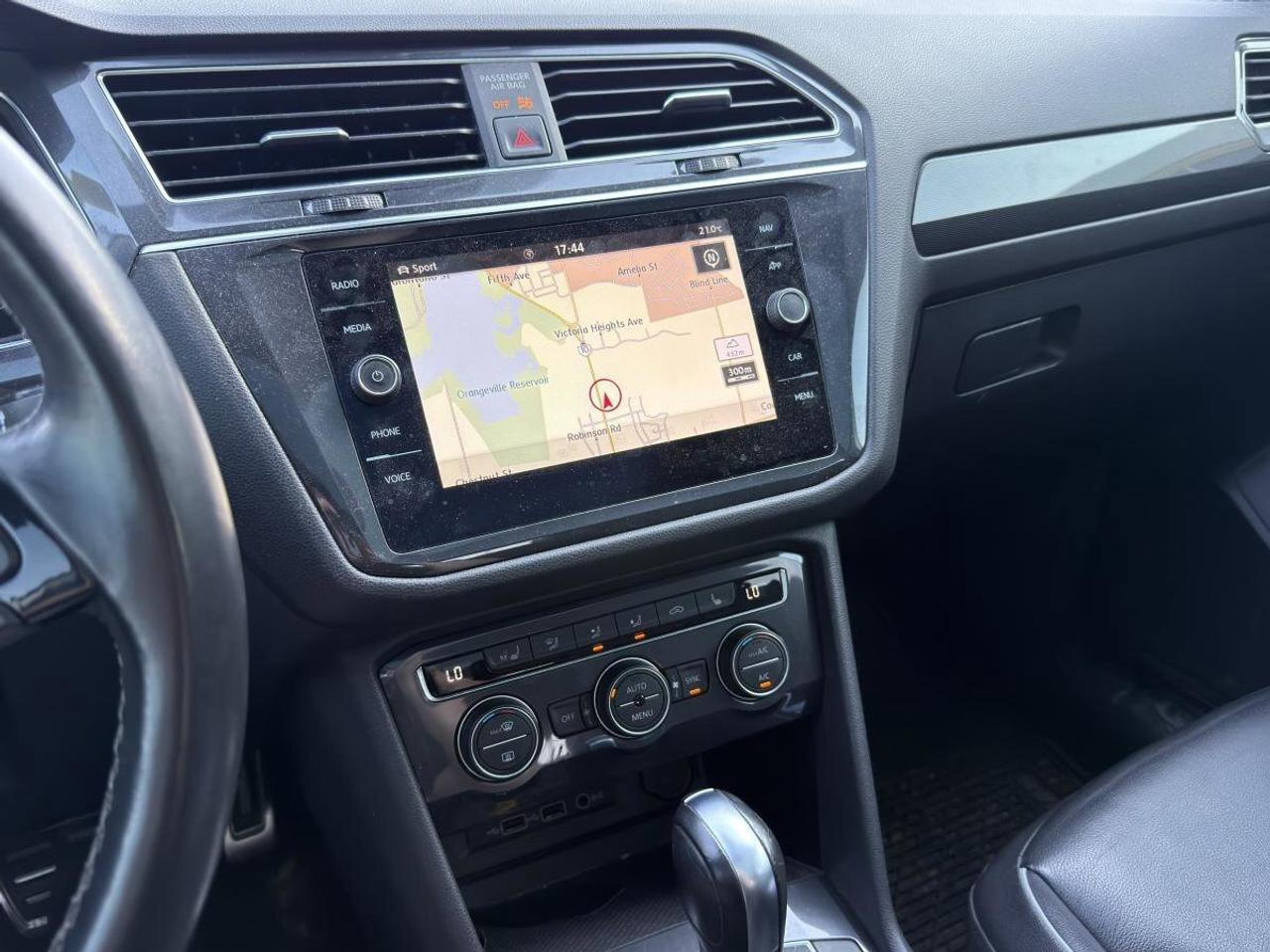 2020 Volkswagen Tiguan  Photo