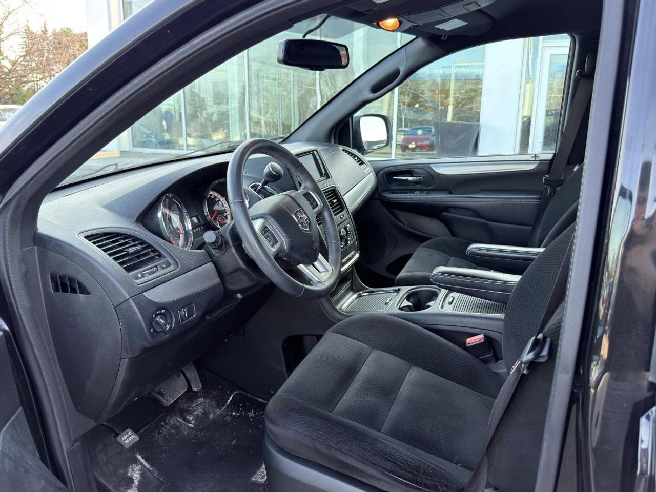 2017 Dodge Grand Caravan  Photo