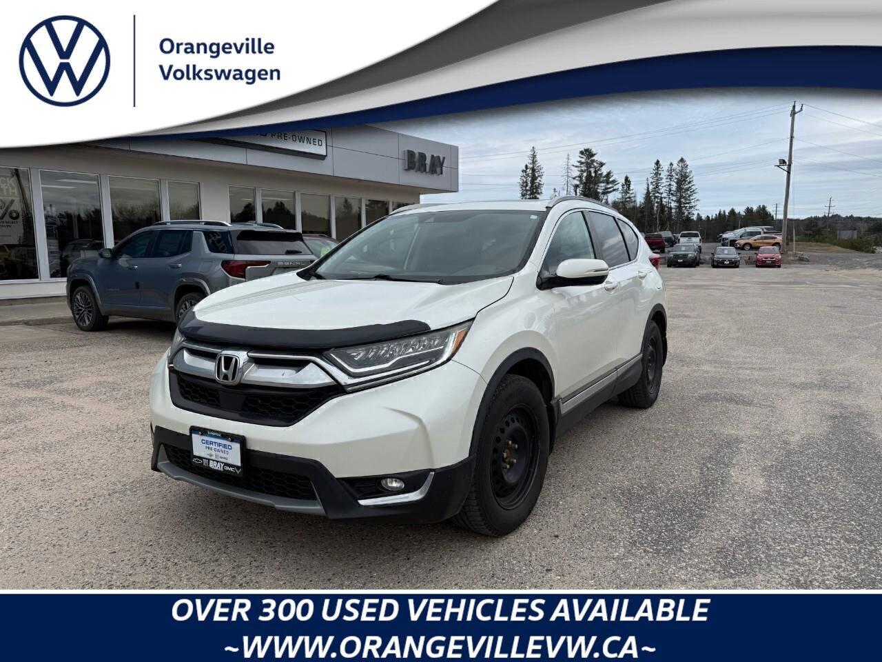 2017 Honda CR-V Touring ALL WEATHER MATS, MOONROOF,  WINTER WHEELS Photo0