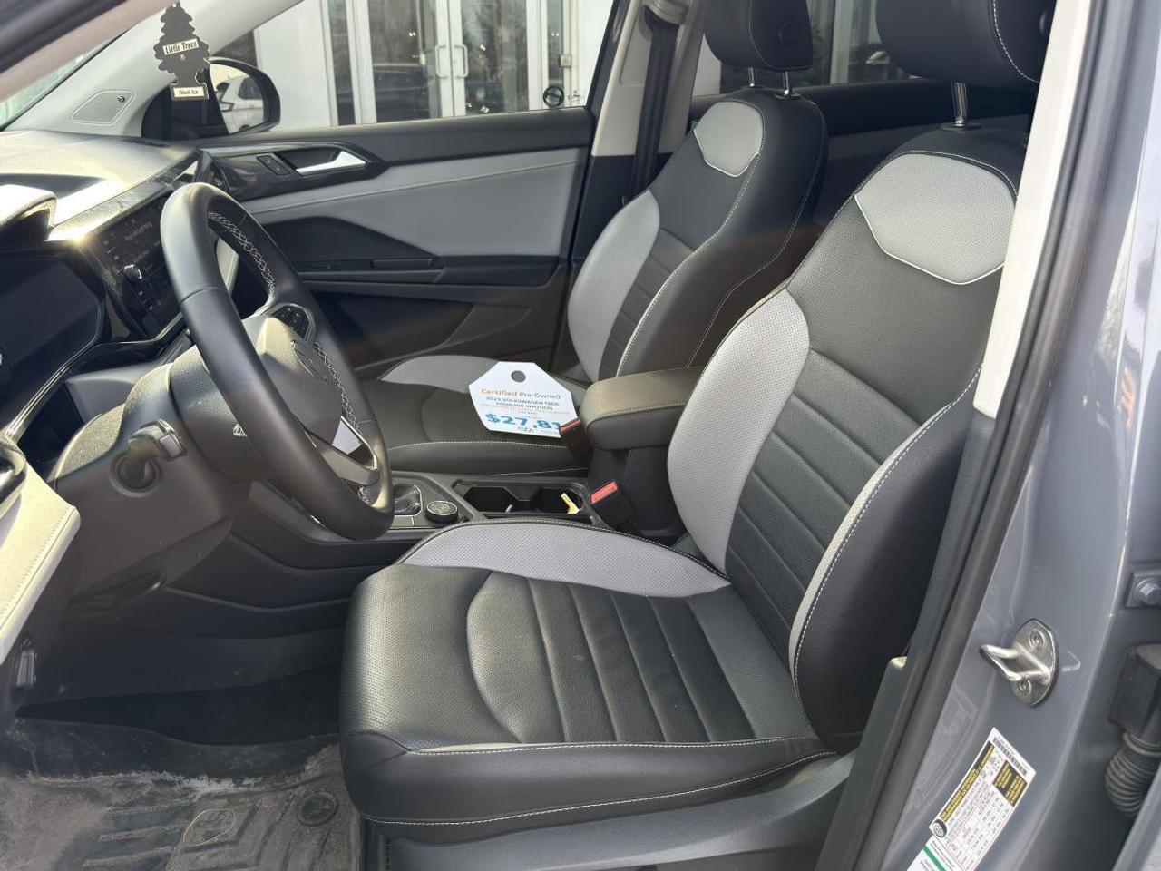 2023 Volkswagen Taos  Photo