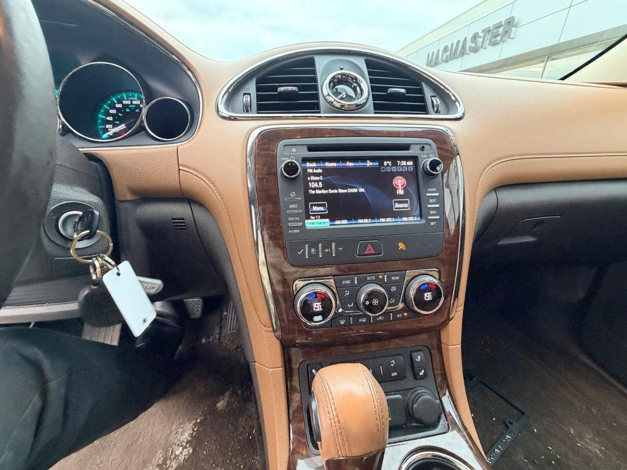 2015 Buick Enclave LeatherLEATHER, 3.6L V6, AWD, 7-PASSENGER, ALLOYS, Photo