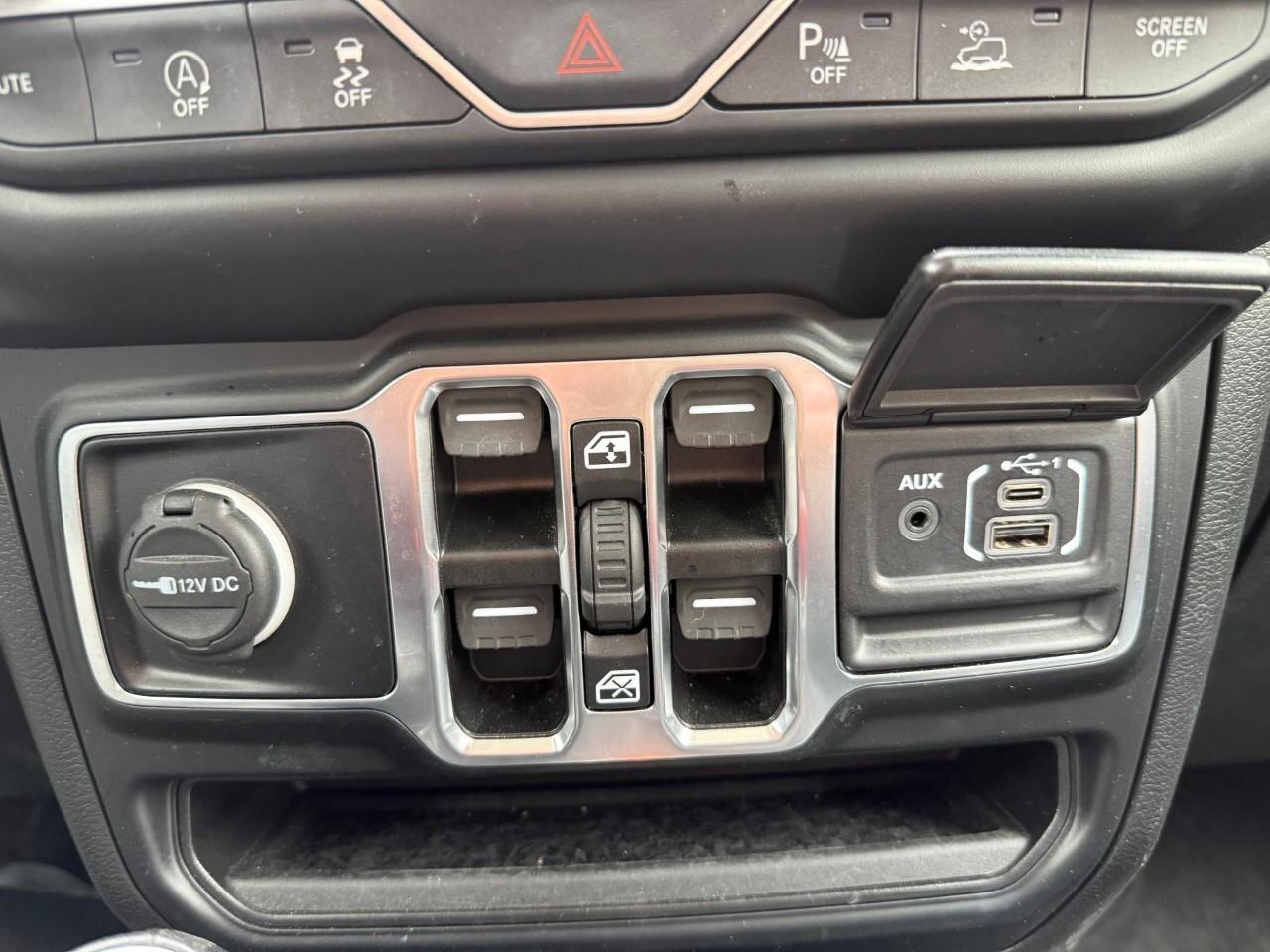 2021 Jeep Wrangler  Photo