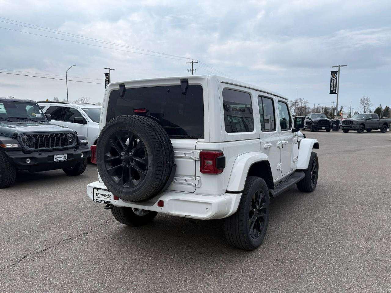 2021 Jeep Wrangler 4x4, Certified Pre-Owned, One Owner, Accident-Free, V6! Photo