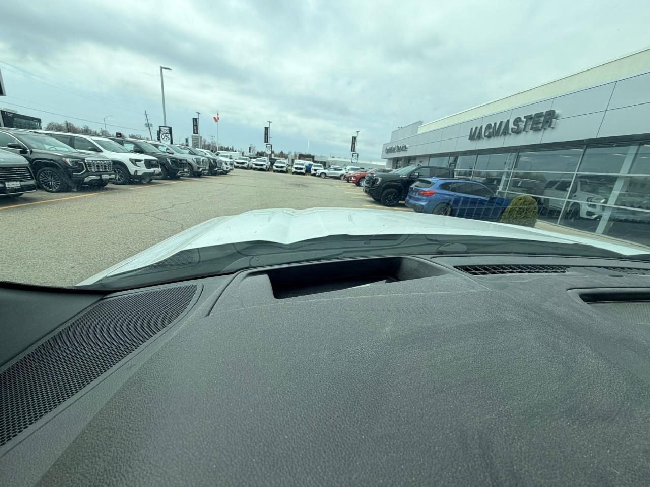 2021 GMC Sierra 1500 DenaliDENALI, 6.2L V8, 4X4, ALLOYS, LEATHER, BOSE, Photo