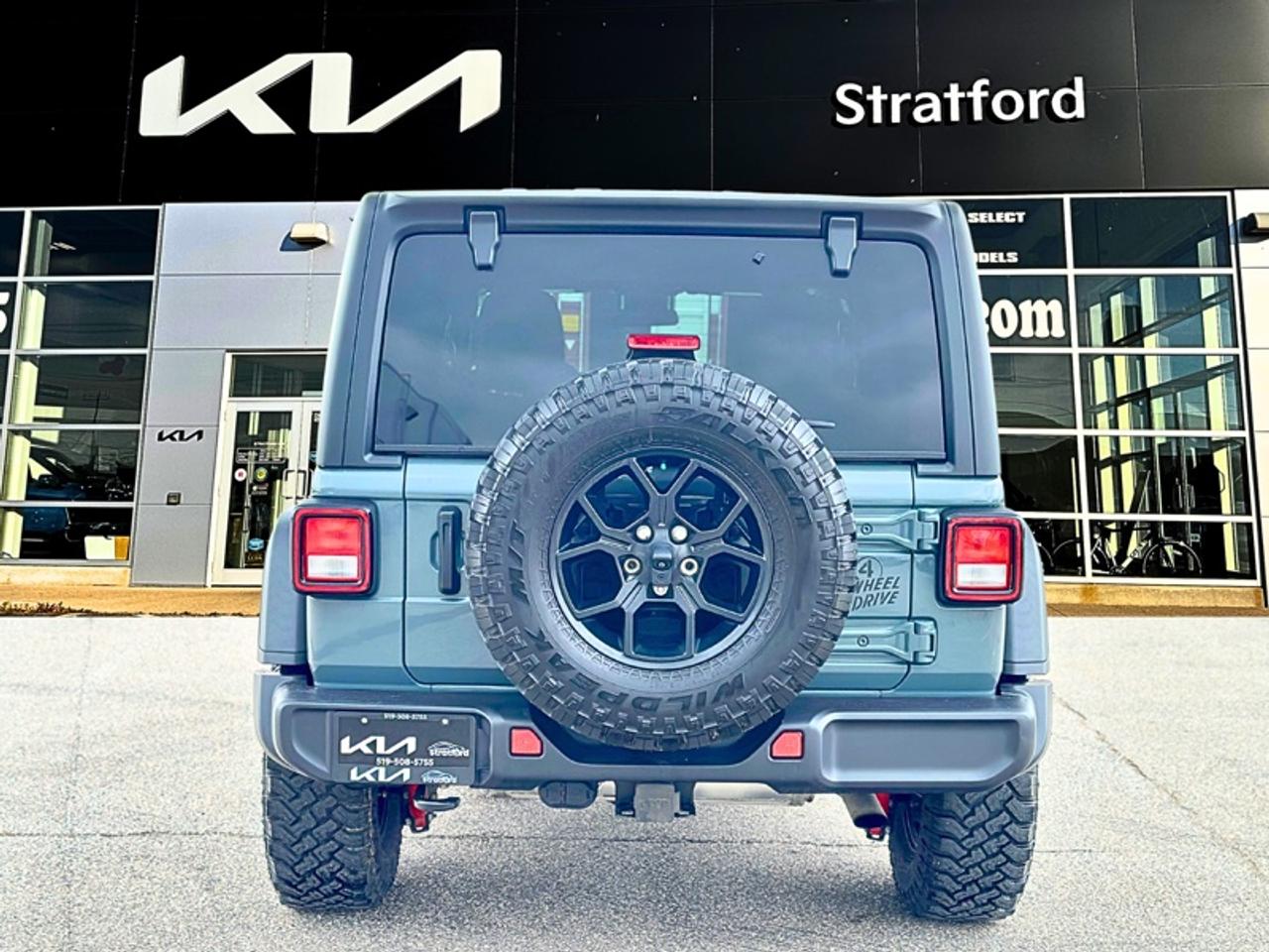 2024 Jeep Wrangler SPORT Photo3