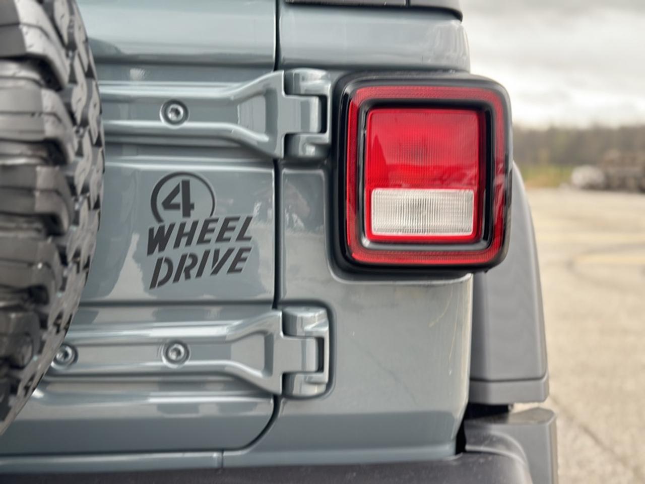 2024 Jeep Wrangler SPORT Photo