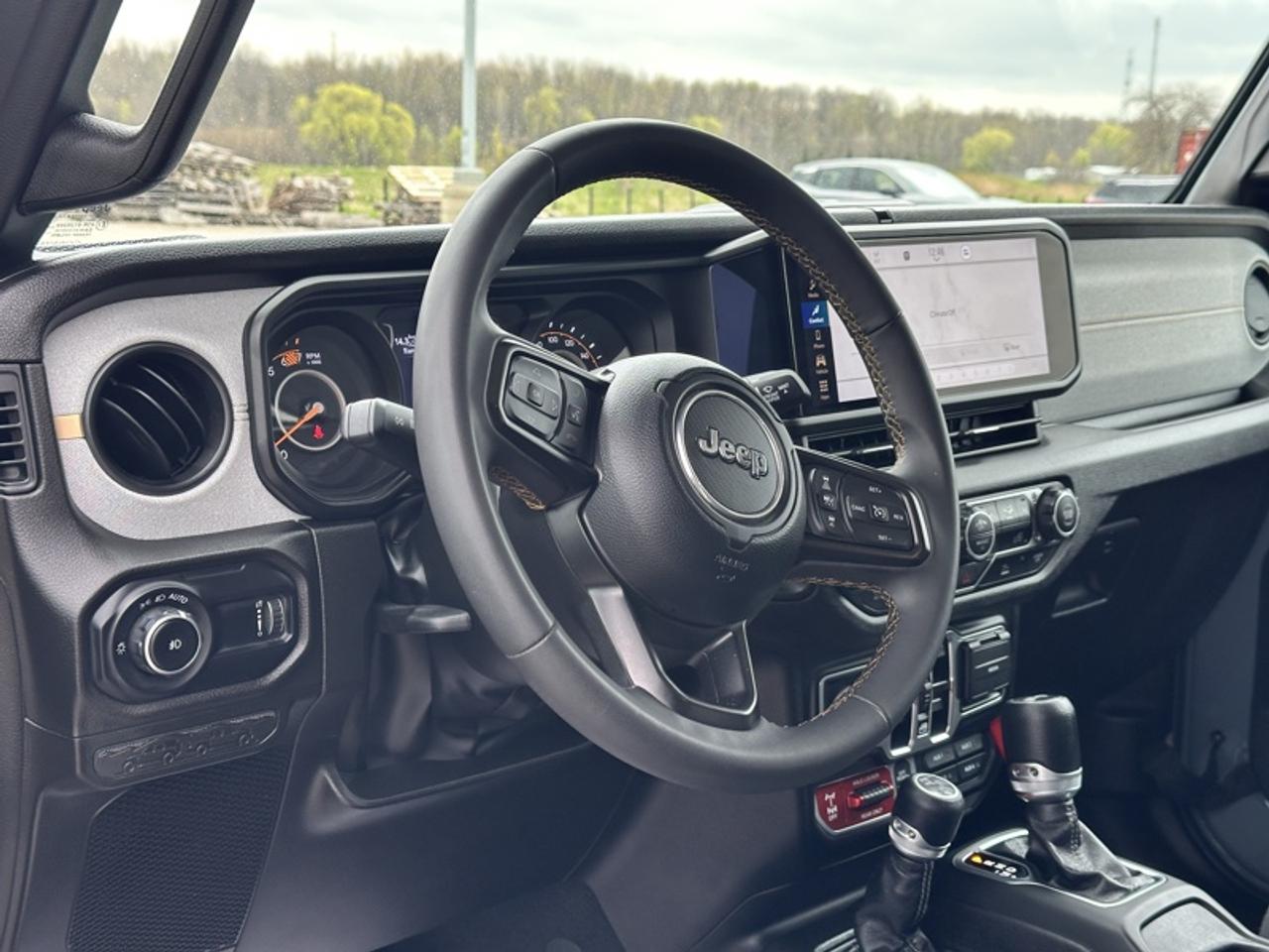 2024 Jeep Wrangler SPORT Photo
