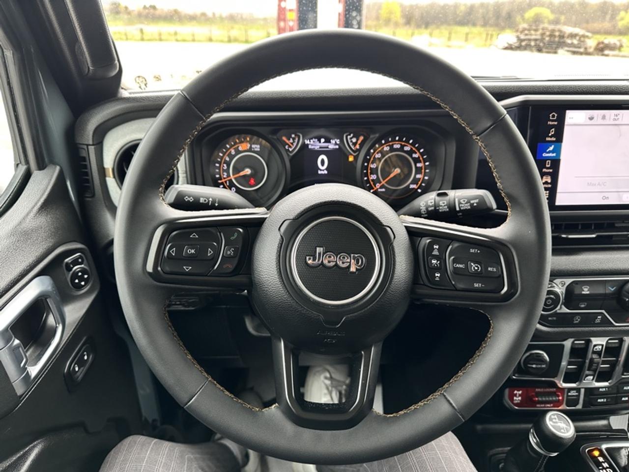2024 Jeep Wrangler SPORT Photo