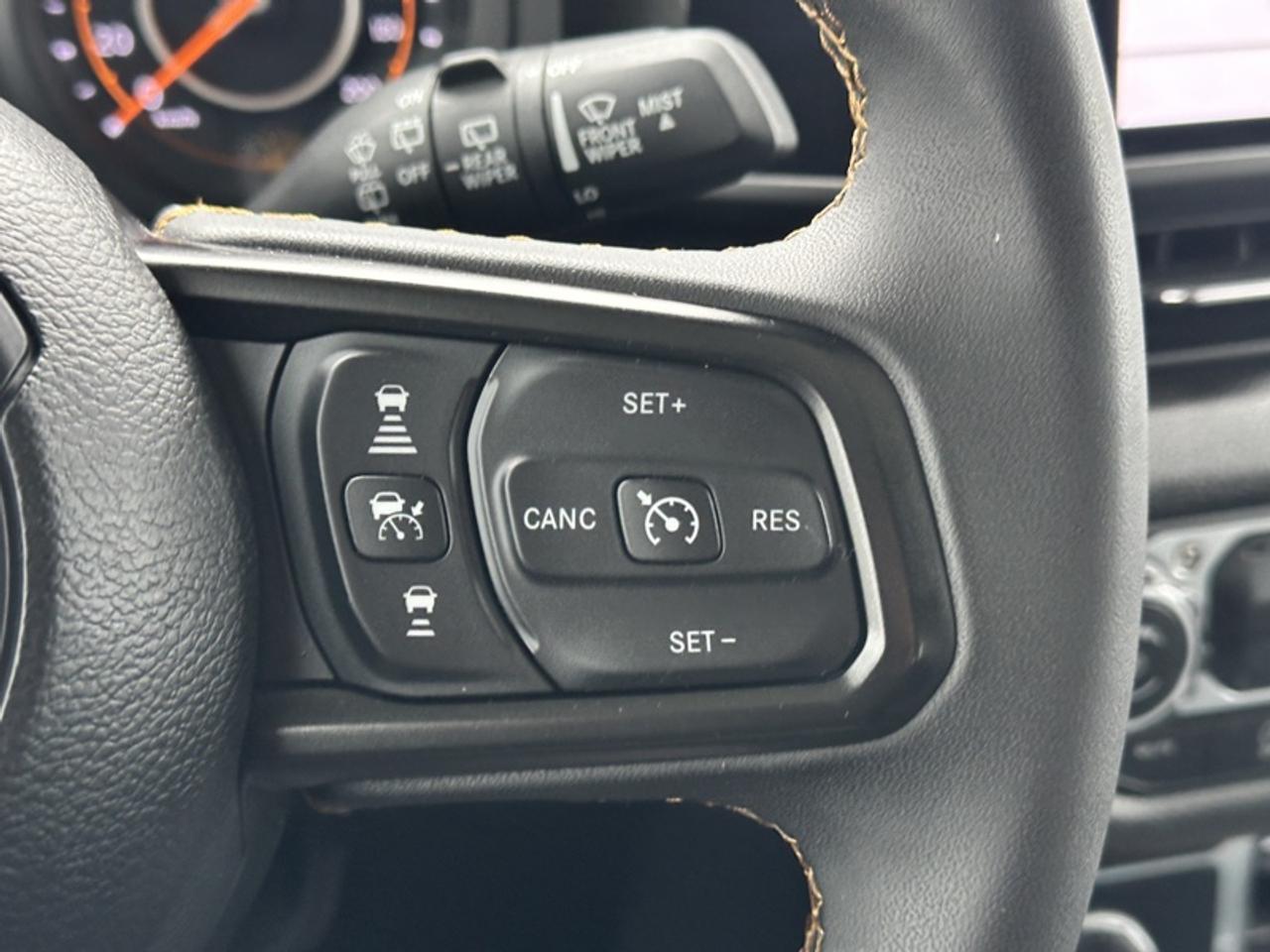 2024 Jeep Wrangler SPORT Photo