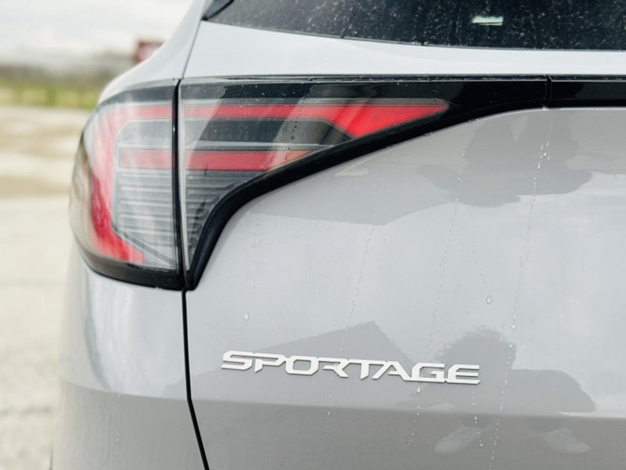 2026 Kia Sportage Hybrid EX AWD Photo