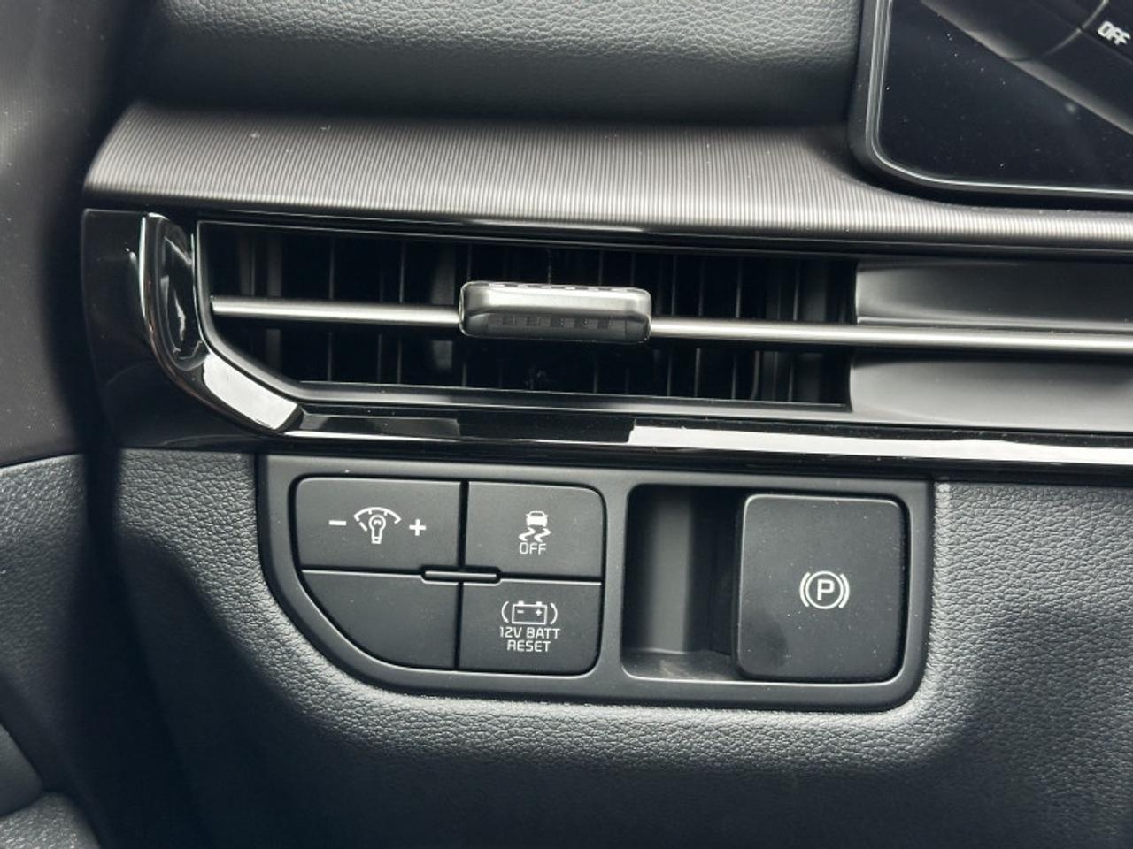 2026 Kia Sportage Hybrid EX AWD Photo
