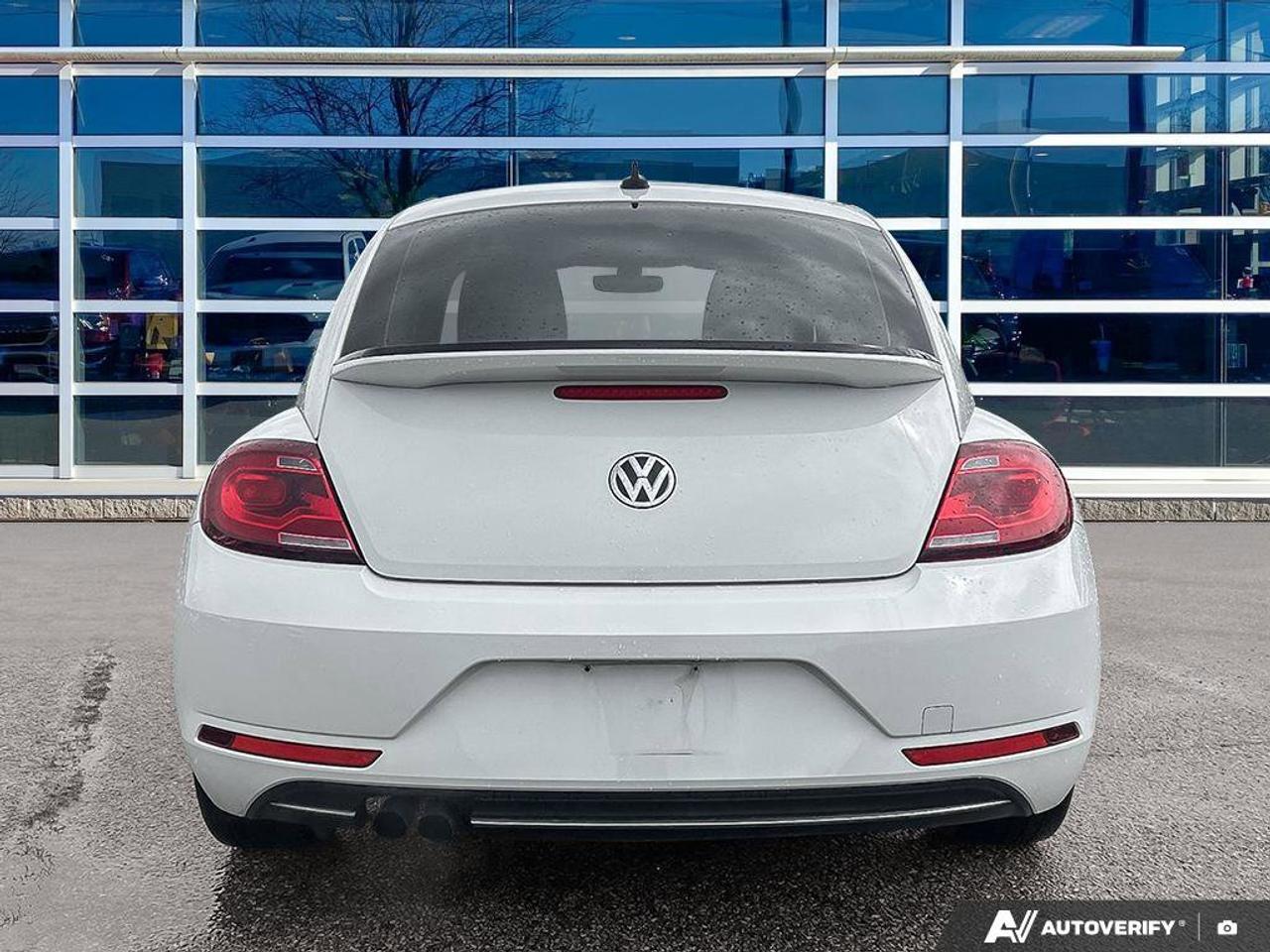2018 Volkswagen Beetle Trendline Photo
