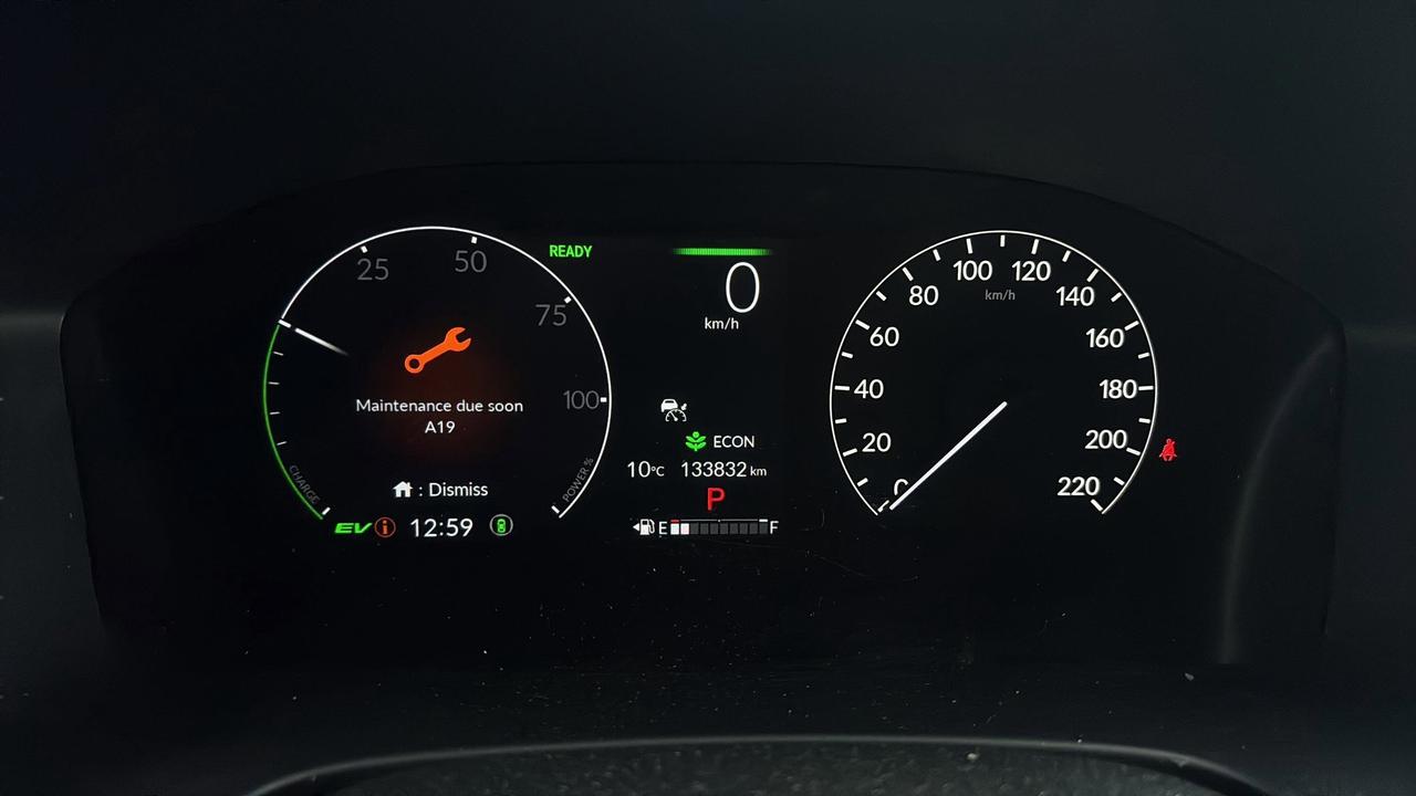 2024 Honda CR-V Hybrid Touring AWD Photo