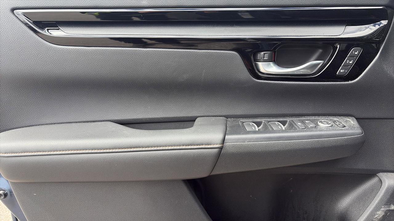2024 Honda CR-V Hybrid Touring AWD Photo