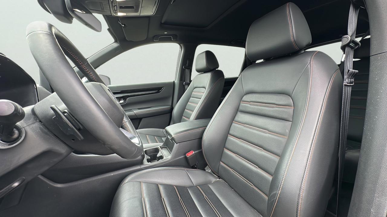 2024 Honda CR-V Hybrid Touring AWD Photo