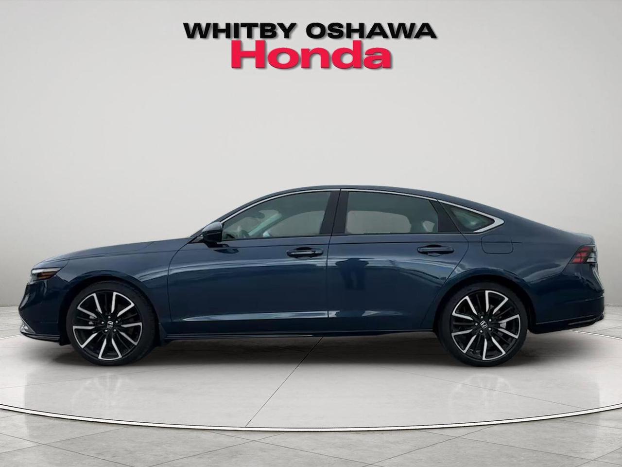 2025 Honda Accord Hybrid Touring eCVT Photo