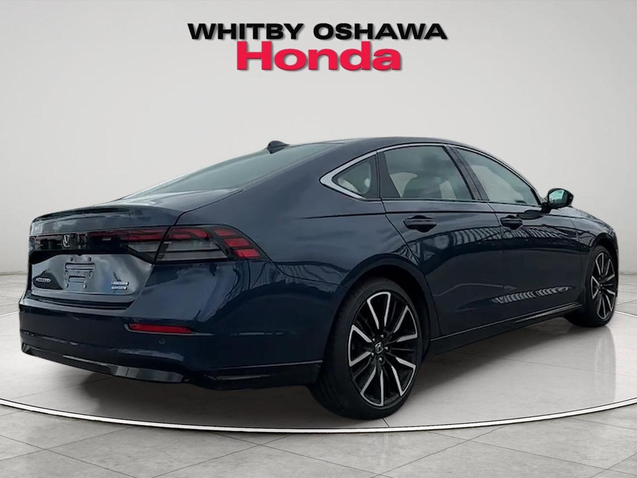 2025 Honda Accord Hybrid Touring eCVT Photo