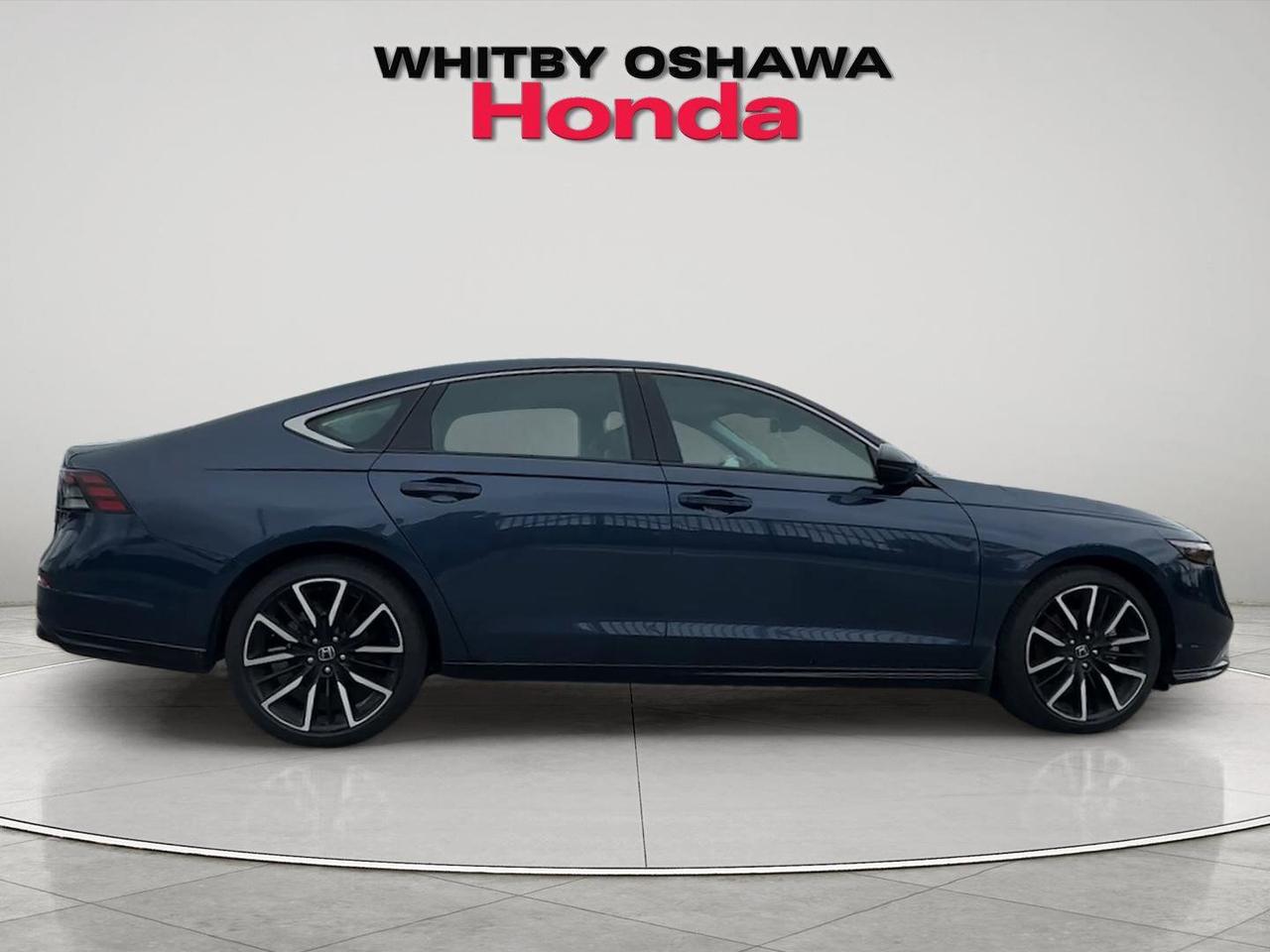 2025 Honda Accord Hybrid Touring eCVT Photo
