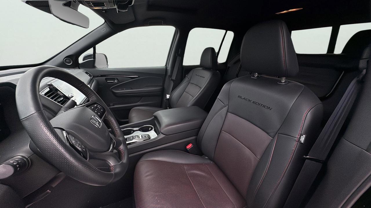 2024 Honda Ridgeline Black Edition AWD Photo