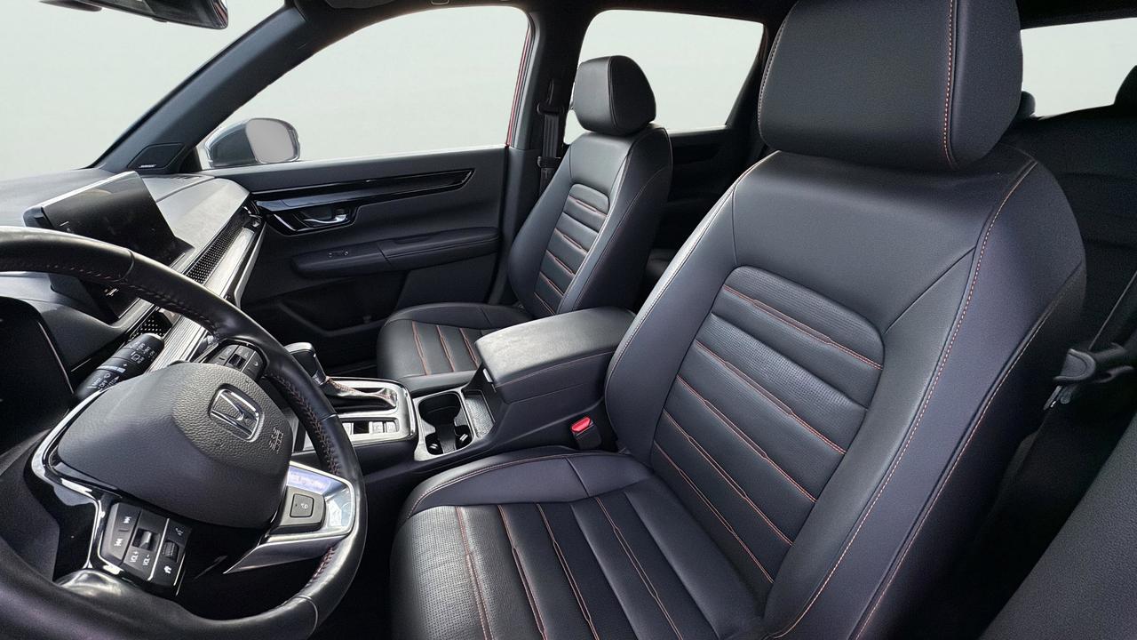 2024 Honda CR-V Hybrid Touring AWD Photo