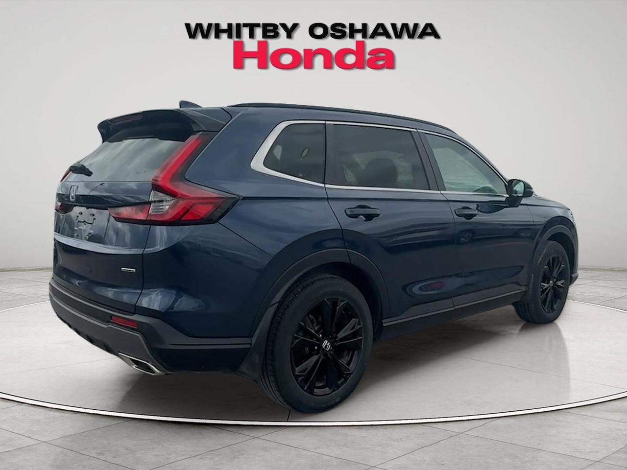 2024 Honda CR-V Hybrid Touring AWD Photo4