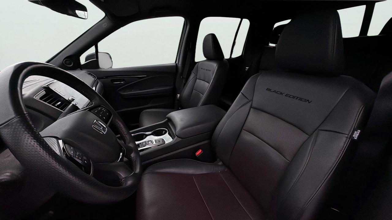 2024 Honda Ridgeline Black Edition AWD Photo