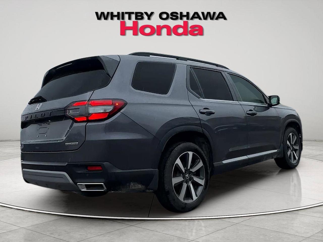 2025 Honda Pilot Touring AWD Photo