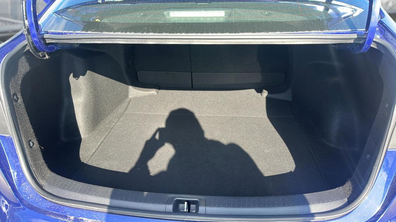 2021 Toyota Corolla SE CVT Photo