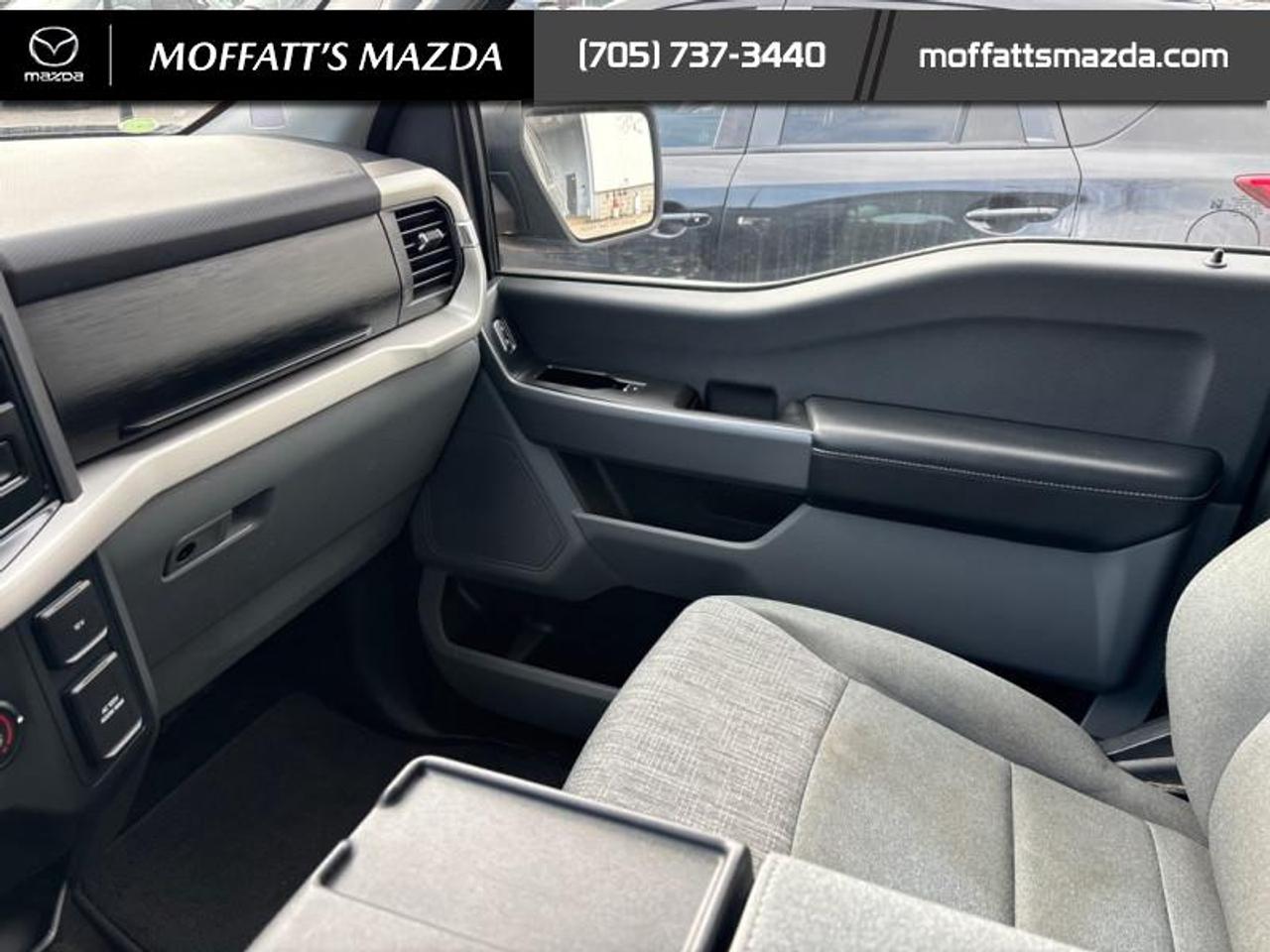 2022 Ford F-150 XLT Photo
