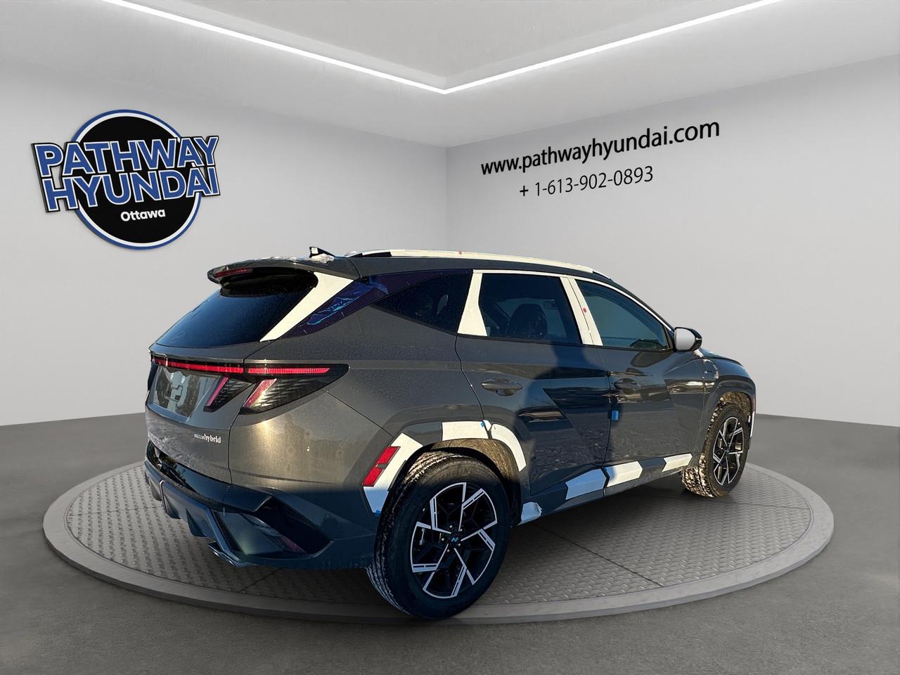 2026 Hyundai Tucson Hybrid N-LINE Photo3