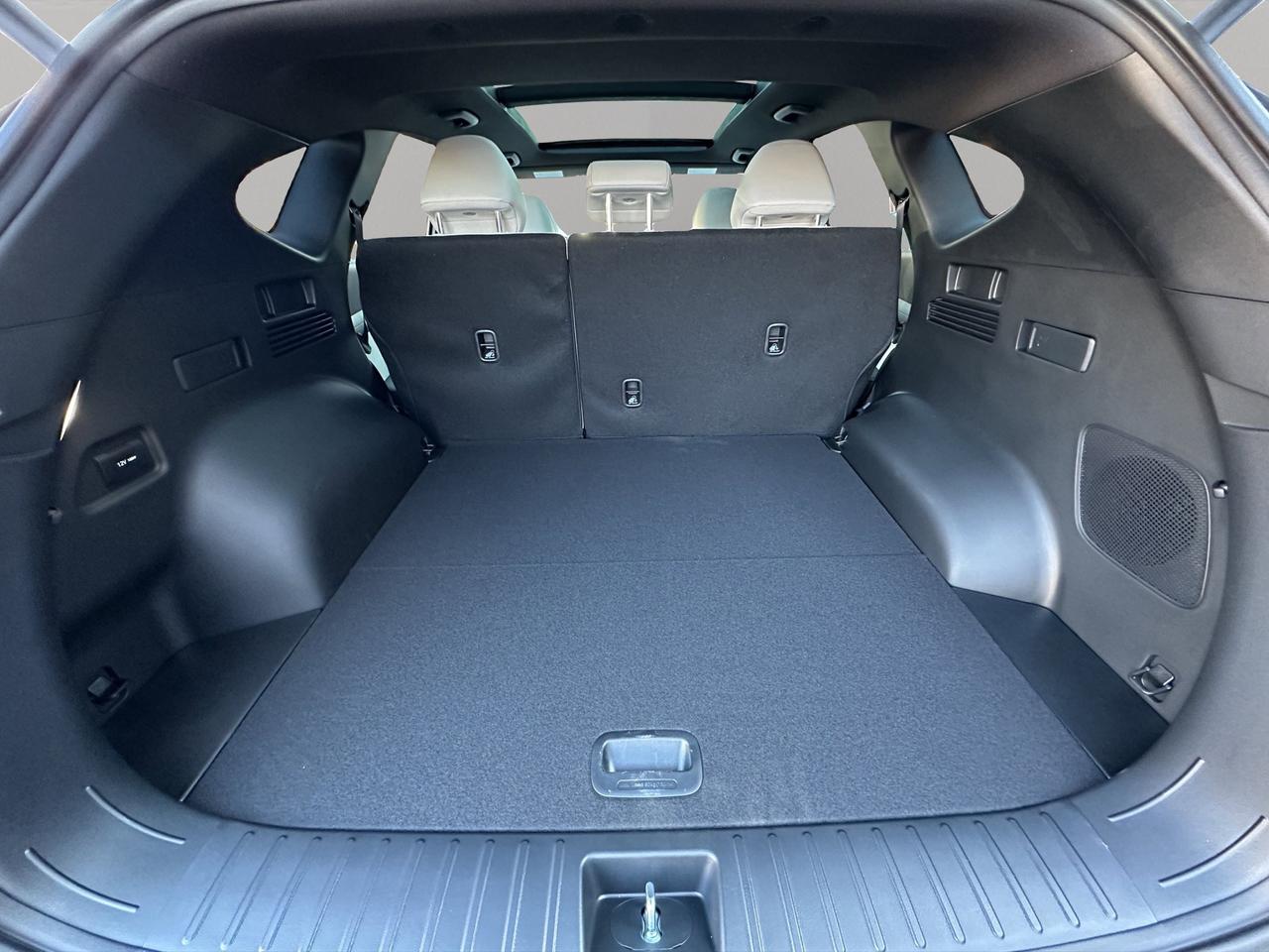 2026 Hyundai Tucson Hybrid Ultimate Photo
