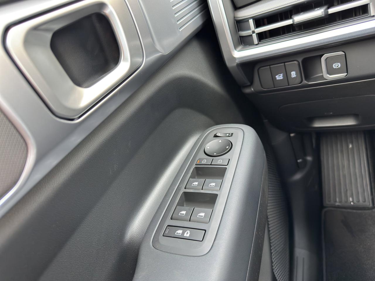 2026 Hyundai Santa Fe Hybrid PREFERRED Photo