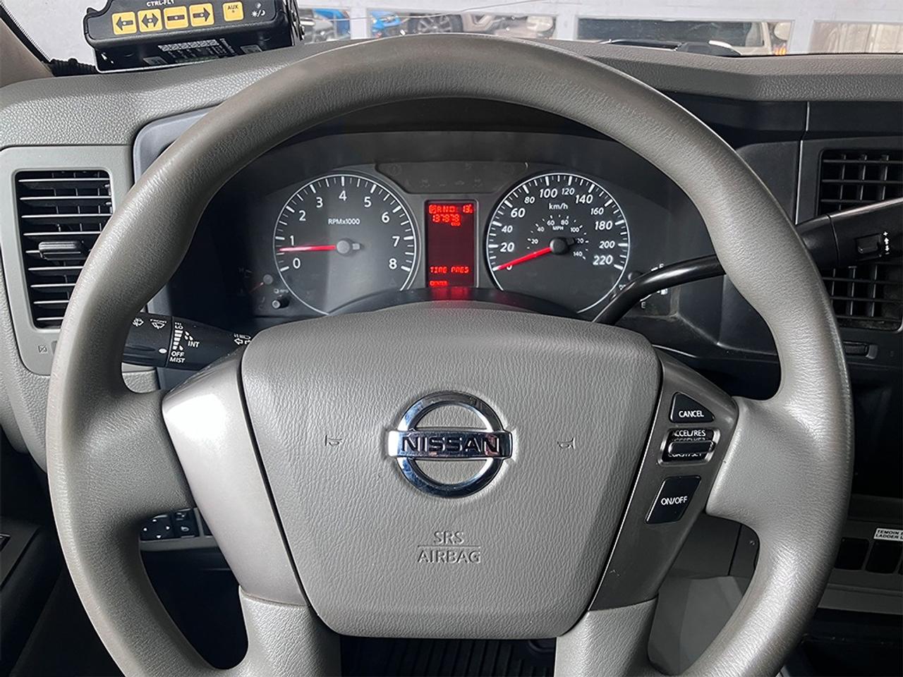 2016 Nissan NV 3500 BOOM TRUCK RH38D|REAR VIEW CAMERA|TRAFFIC ARROWS Photo
