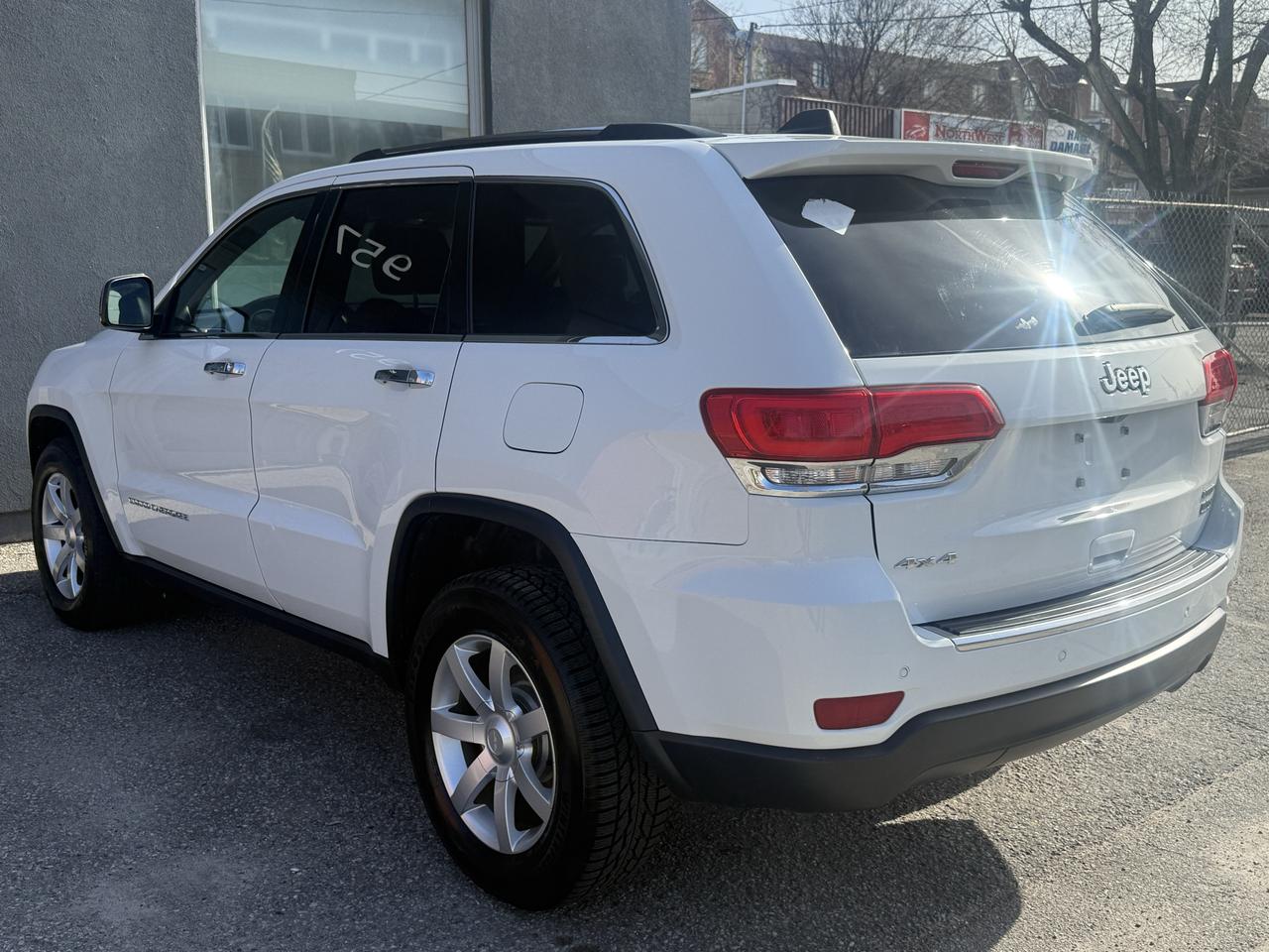 2015 Jeep Grand Cherokee Limited Photo